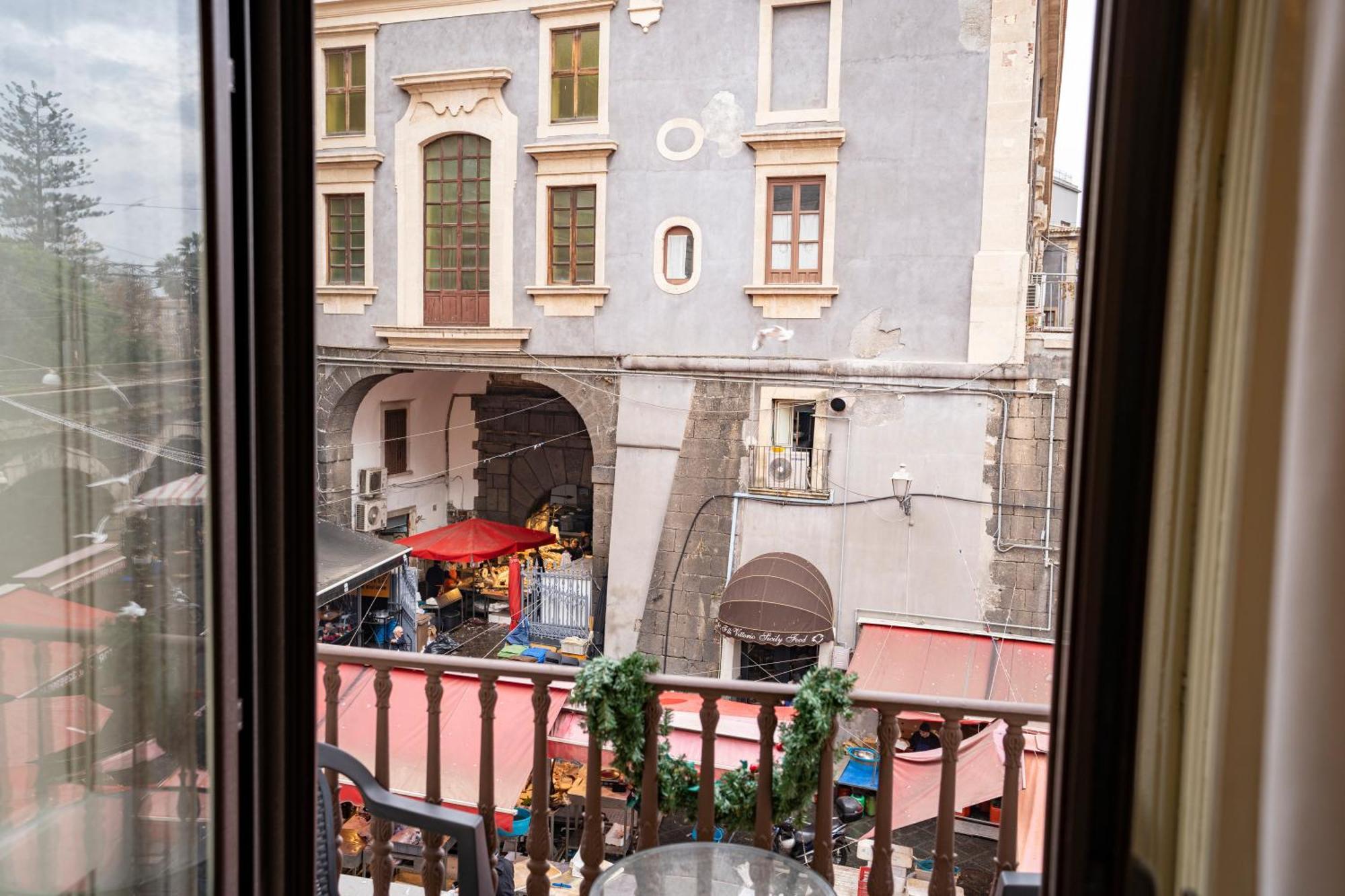 Sicily In Home Centro Catania Pescheria Экстерьер фото
